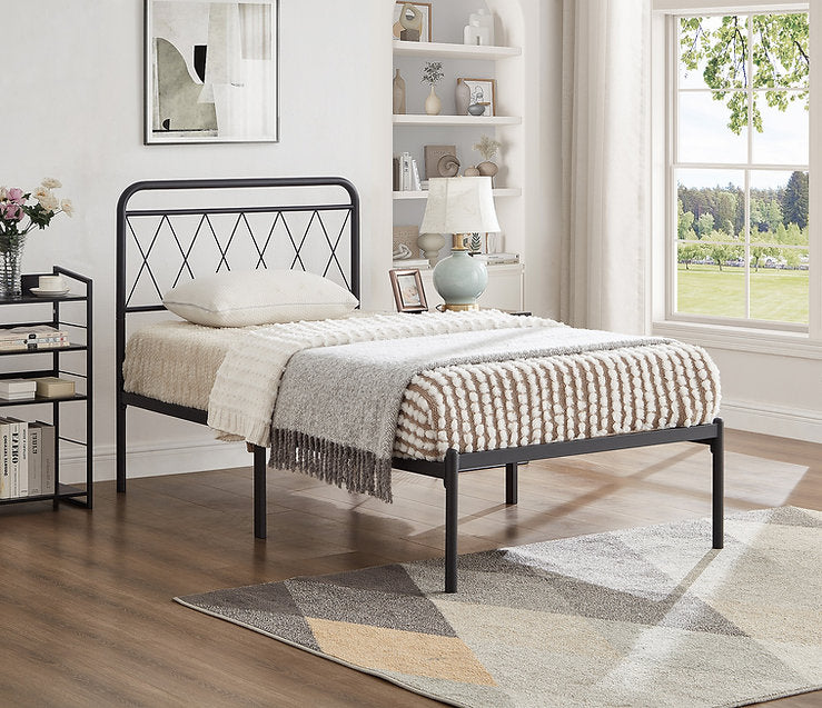 Modern Black Steel Platform Bed-I152