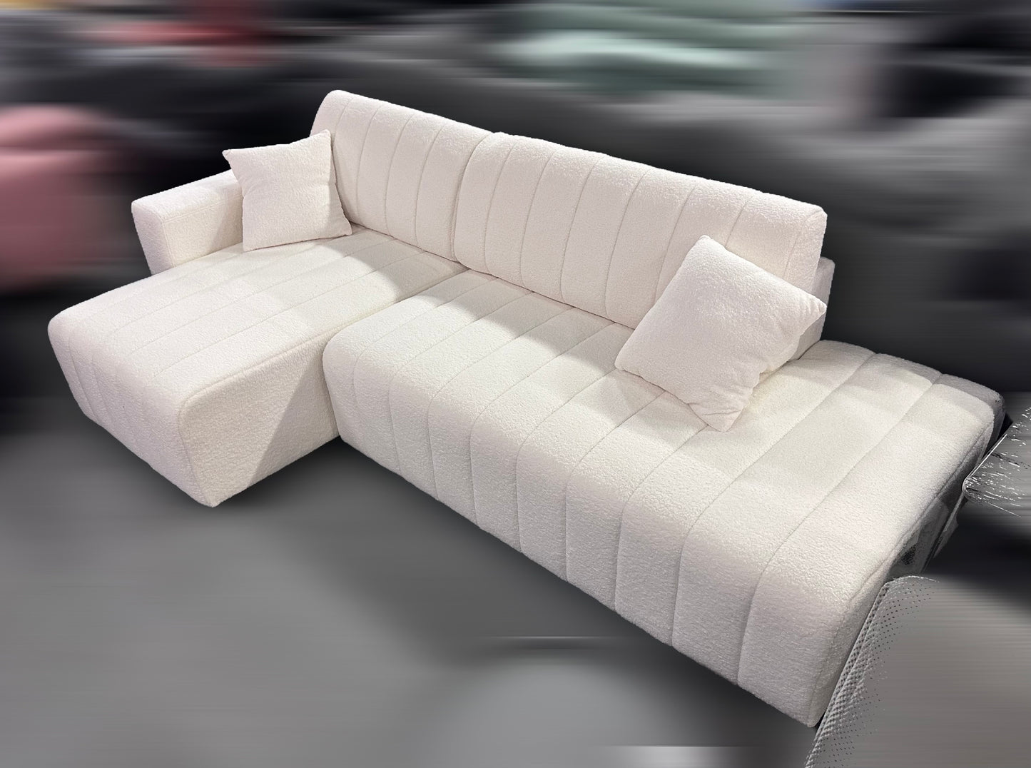 Modern Bouclé Sectional Sofa – SWISS