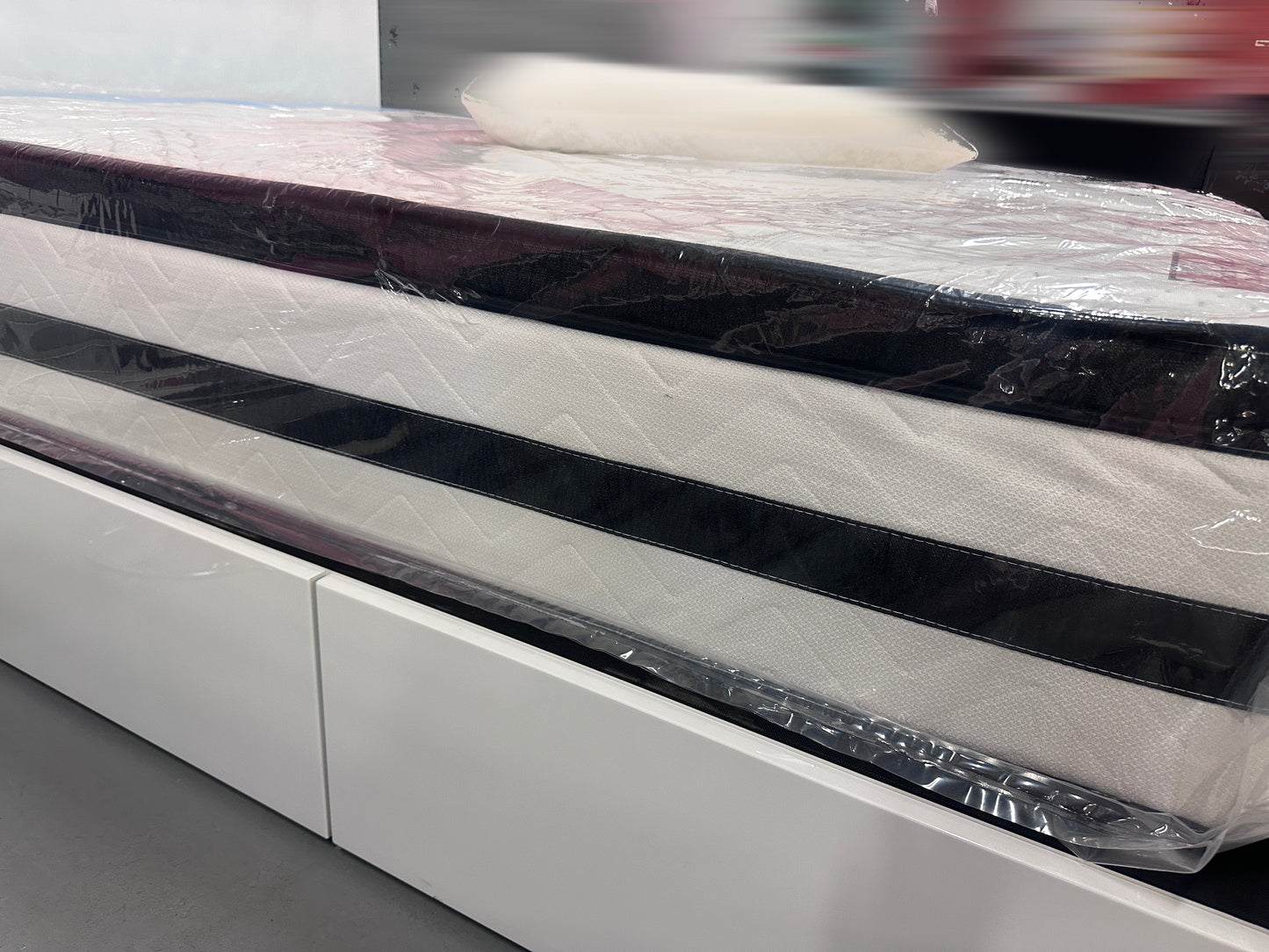 SPINAL CARE 12” Tri-Zone Pocket Coil Mattress