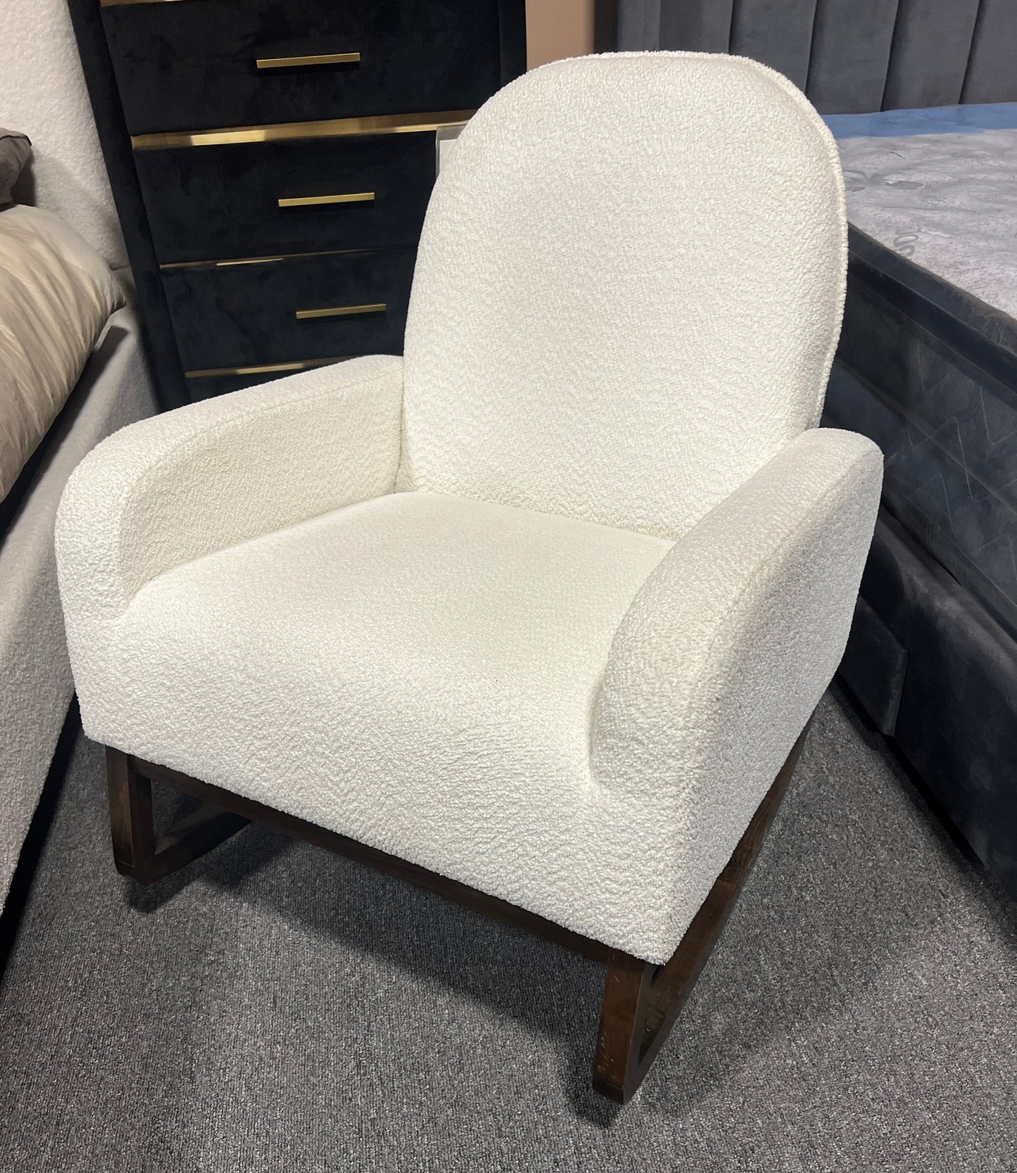 Modern Boucle Rocking Chair – I663