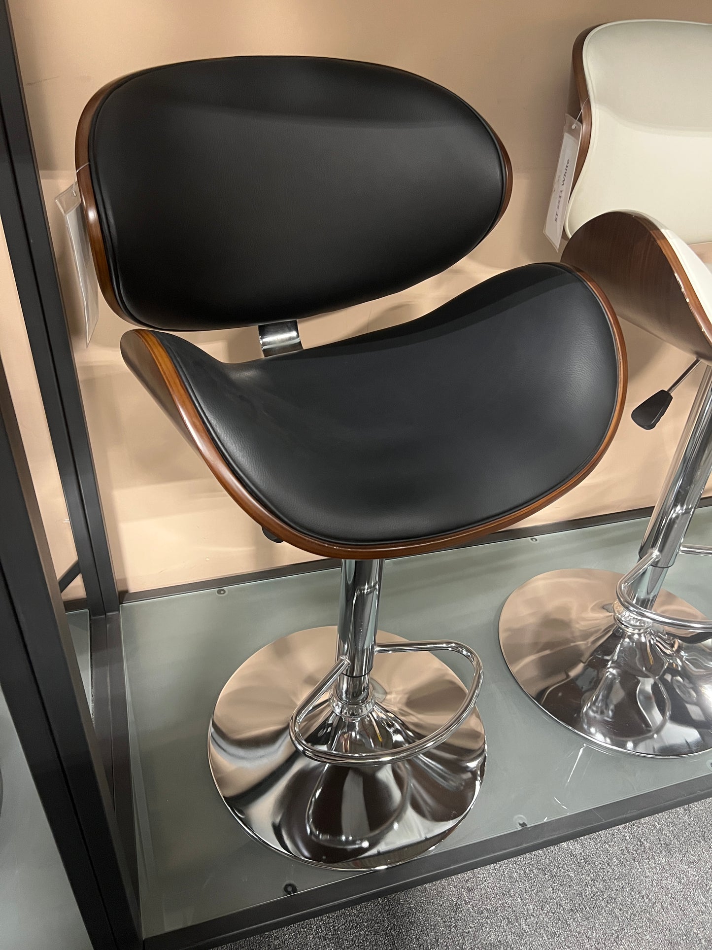 Modern Swivel Bar Stools – Set of 2 with Adjustable Height & Bentwood Back