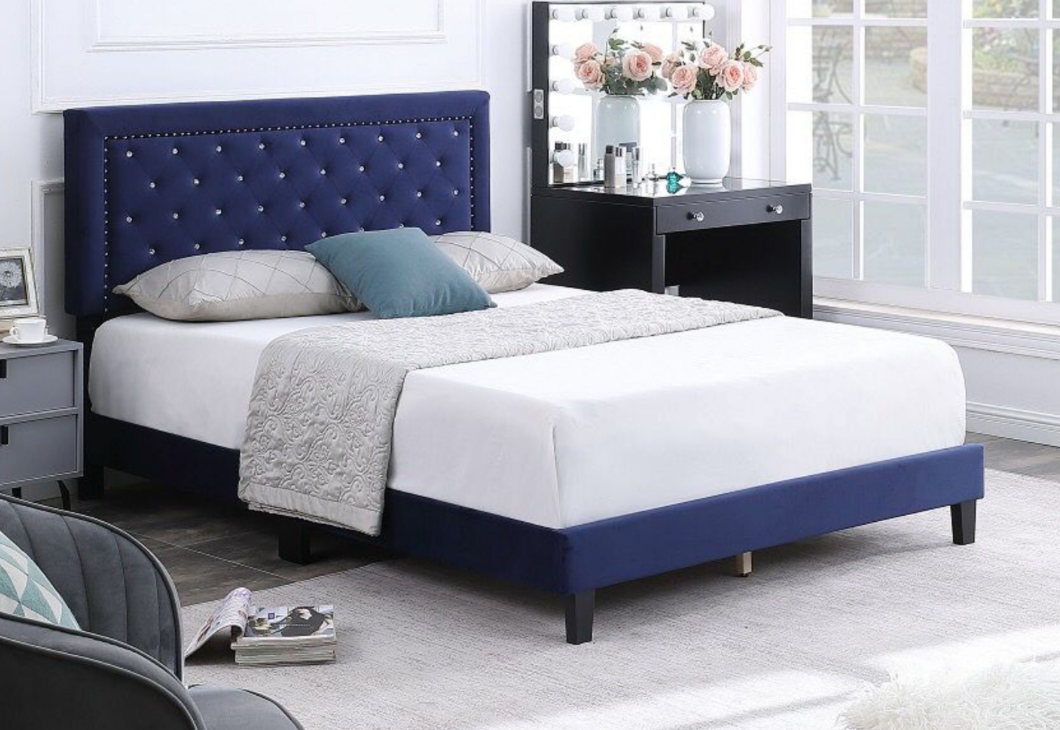 Velvet Upholstered Platform Bed-SOLO
