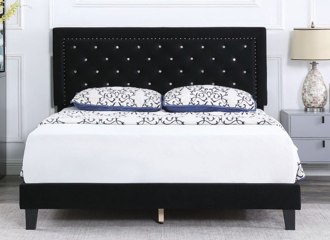 Velvet Upholstered Platform Bed-SOLO