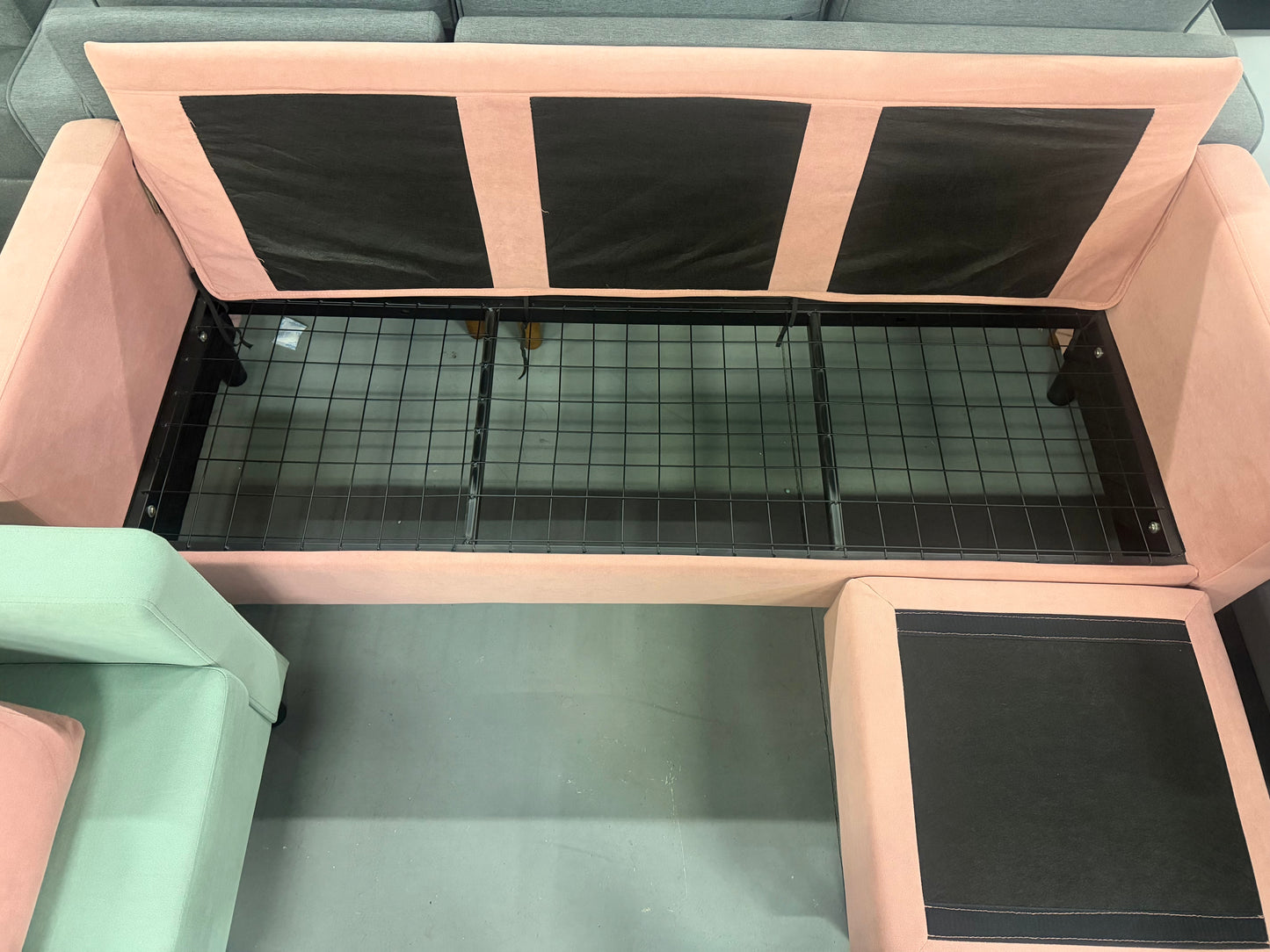 🌸 Sample Clearance – Pink Reversible Fabric Sectional Sofa-1868