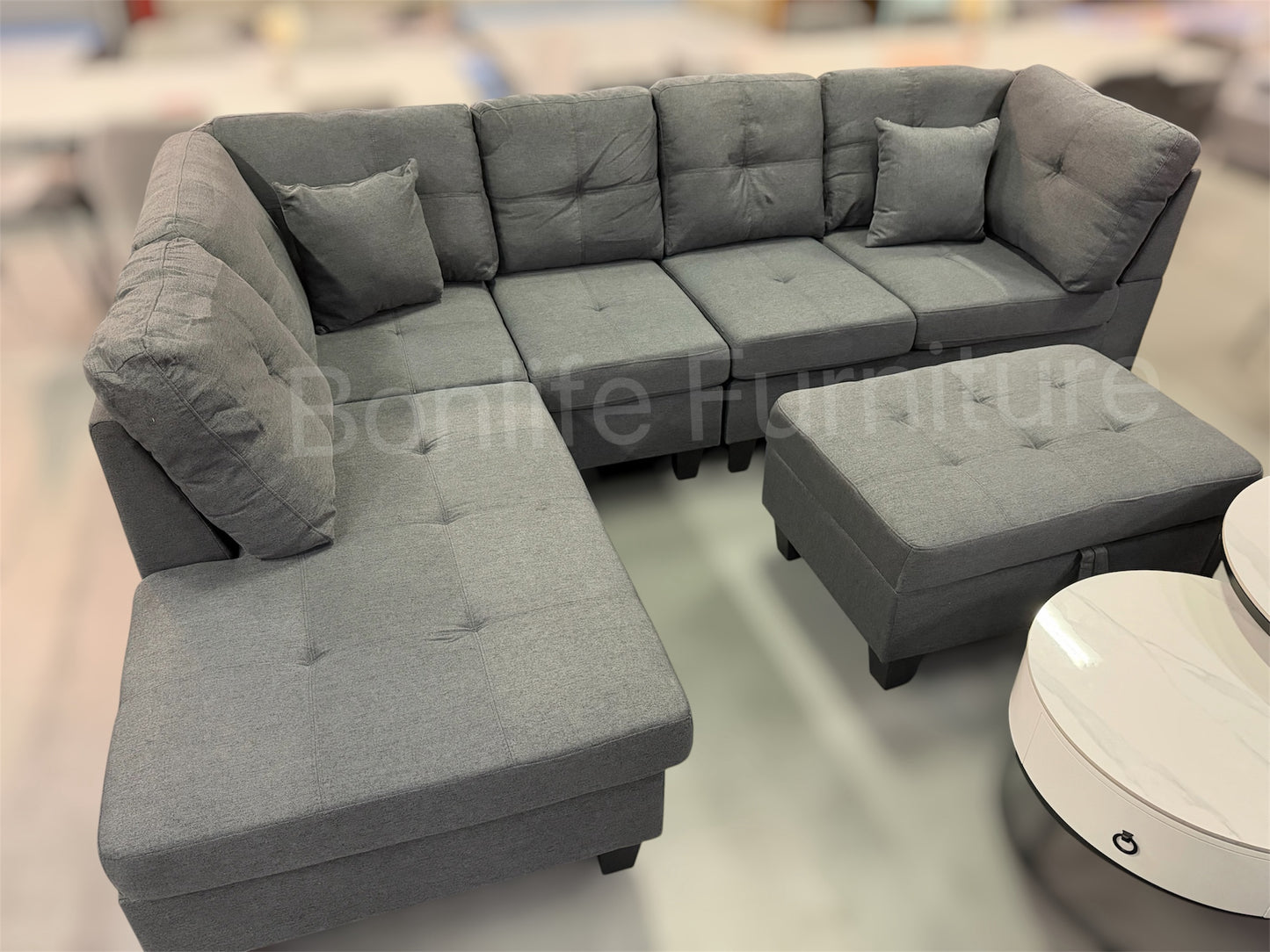 Modern Fabric Sectional Sofa with Reversible Chaise & Storage Ottoman-D1012