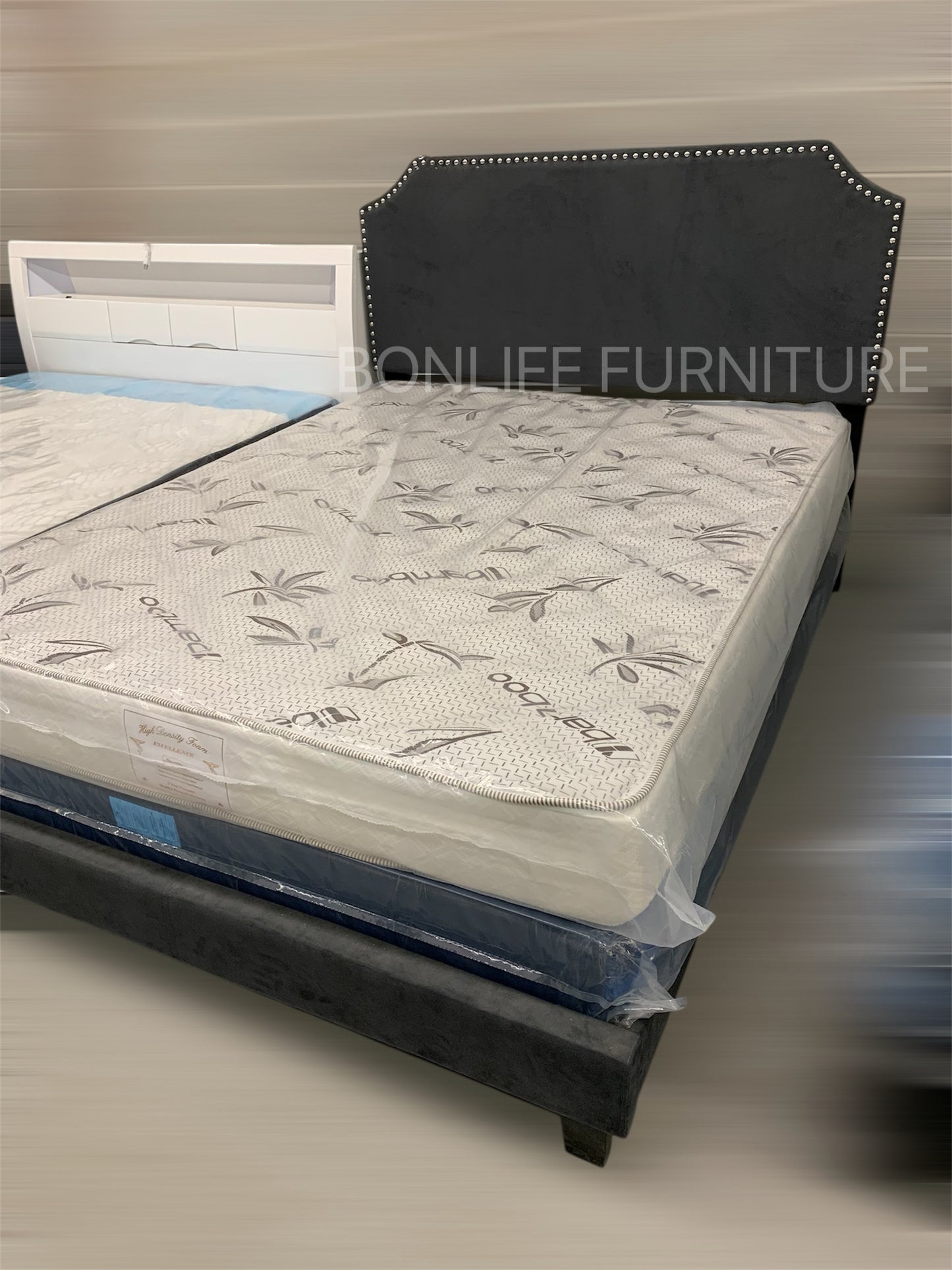 Velvet Scalloped Bed Frame with Adjustable Headboard -T2116