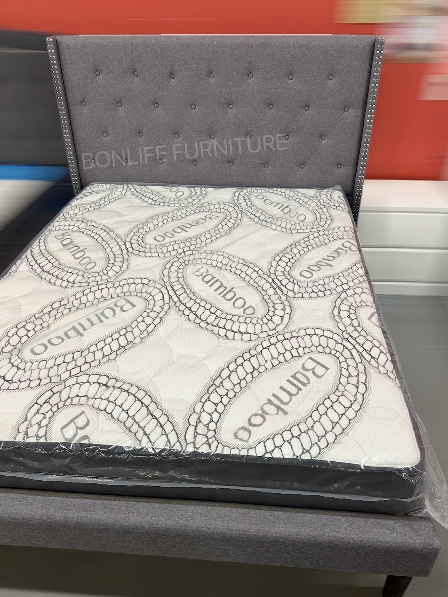 Modern Linen Platform Bed with Button Tufted Headboard & Nailhead Trim-T2352