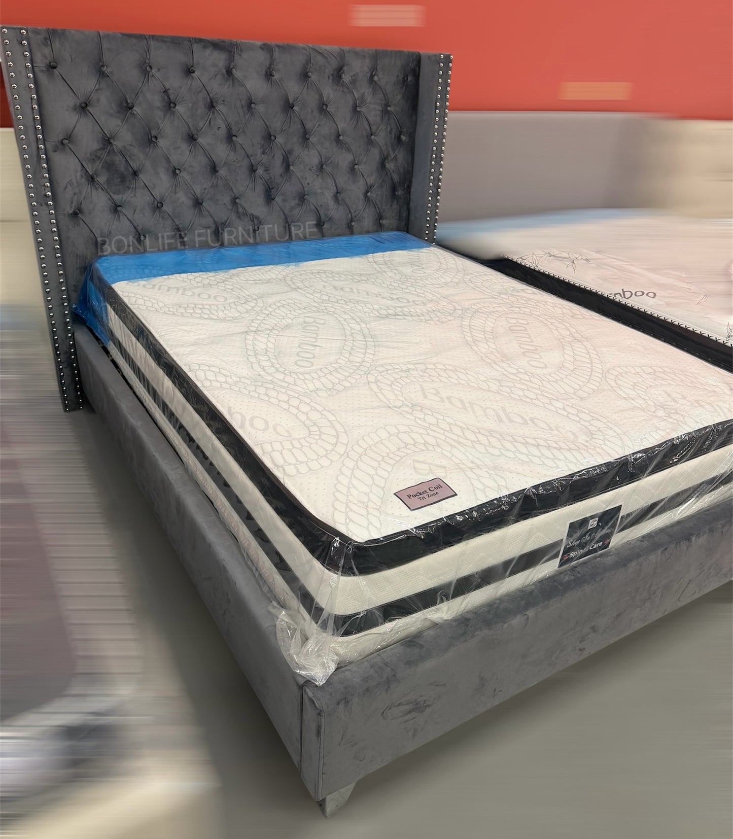 Luxury Velvet Wingback Platform Bed with Deep Tufting & Chrome Legs-T2380